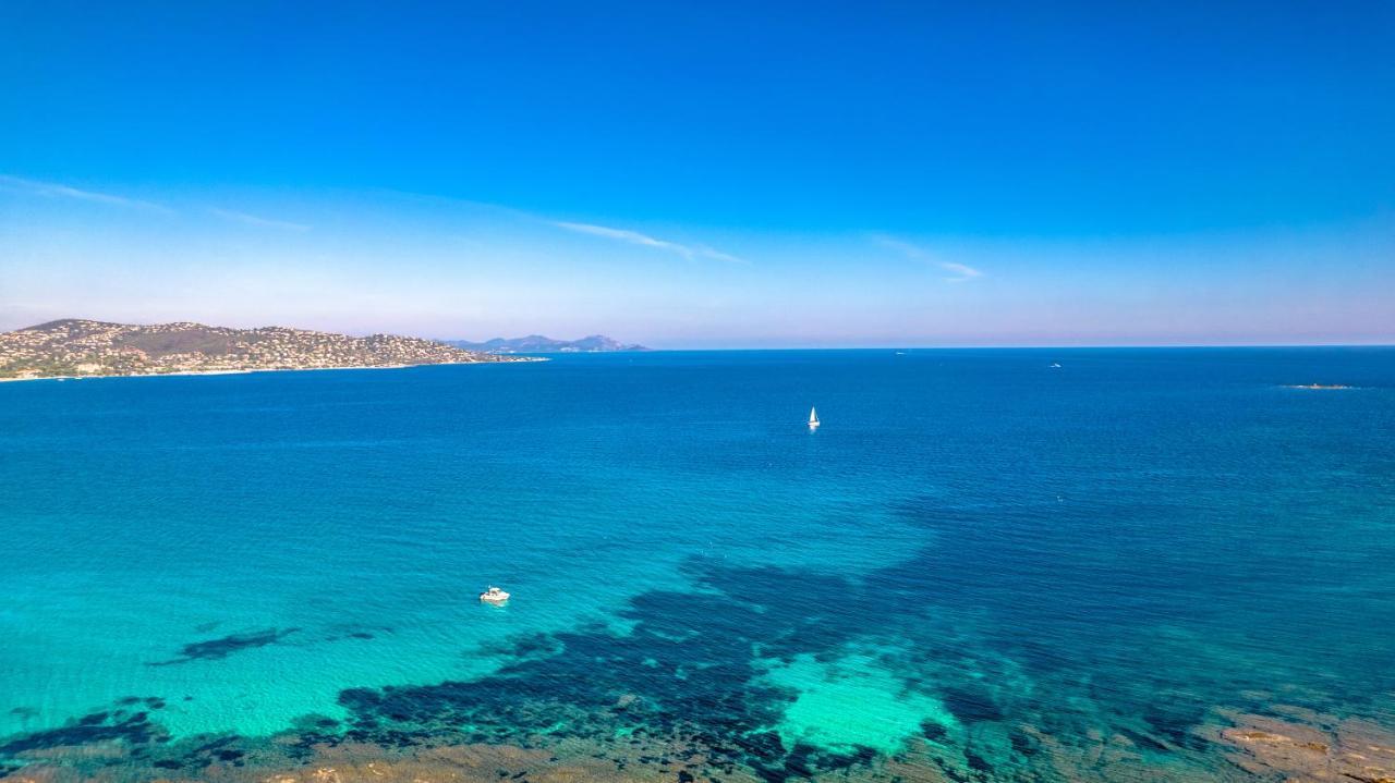 Superbe Villa, Incroyable Vue Mer, Piscine Chauffee, Climatisee Sainte-Maxime Dış mekan fotoğraf