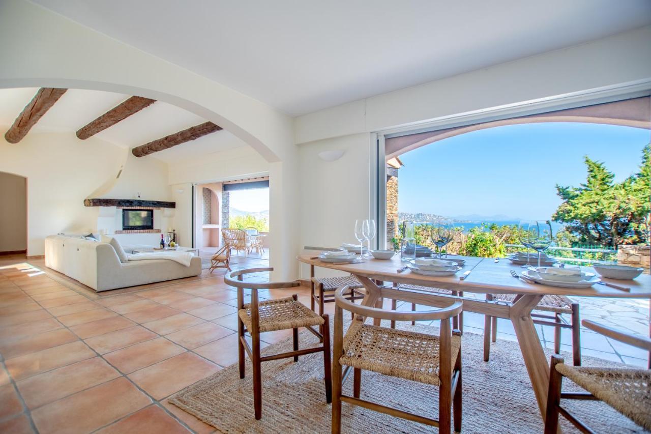Superbe Villa, Incroyable Vue Mer, Piscine Chauffee, Climatisee Sainte-Maxime Dış mekan fotoğraf