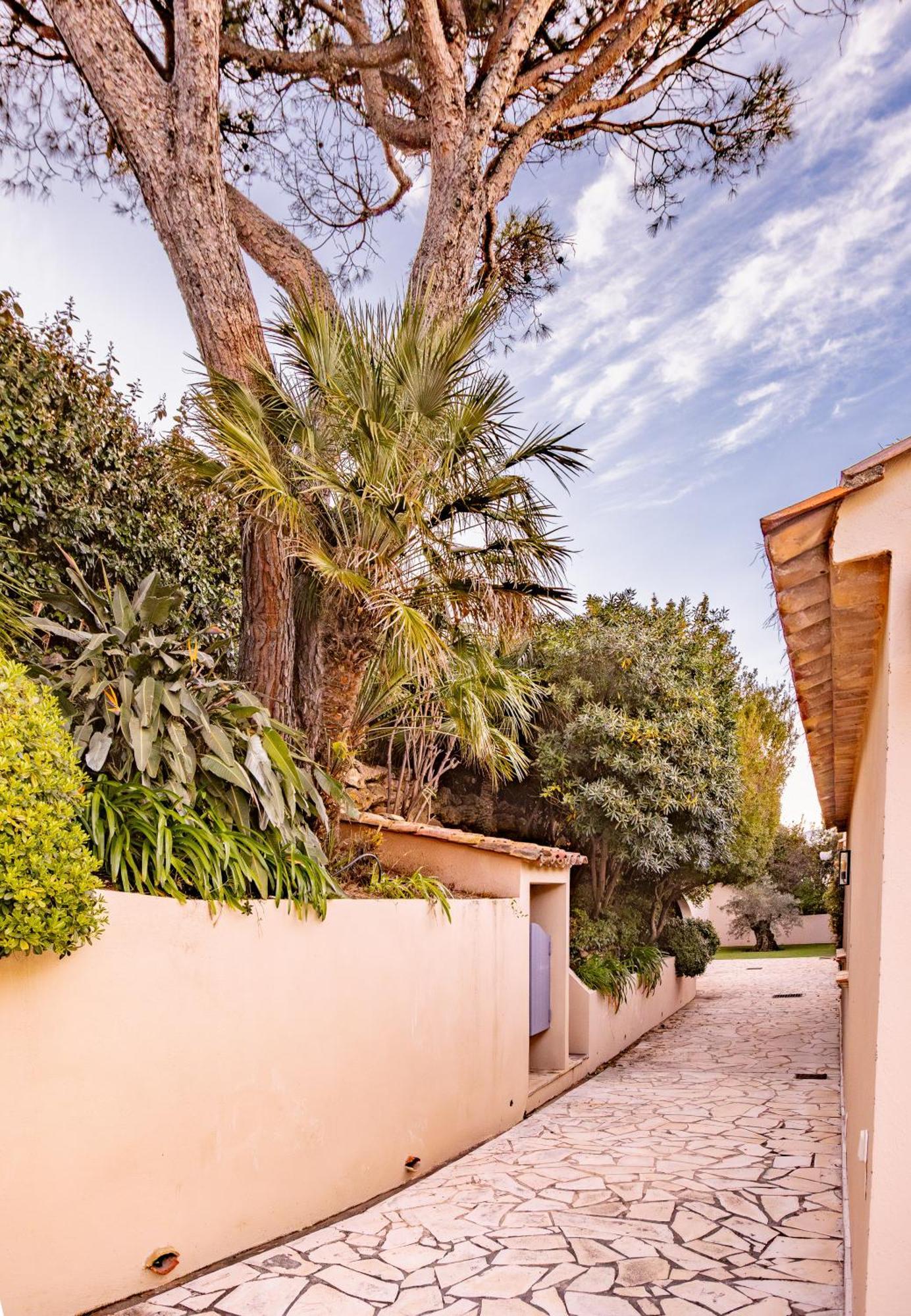 Superbe Villa, Incroyable Vue Mer, Piscine Chauffee, Climatisee Sainte-Maxime Dış mekan fotoğraf