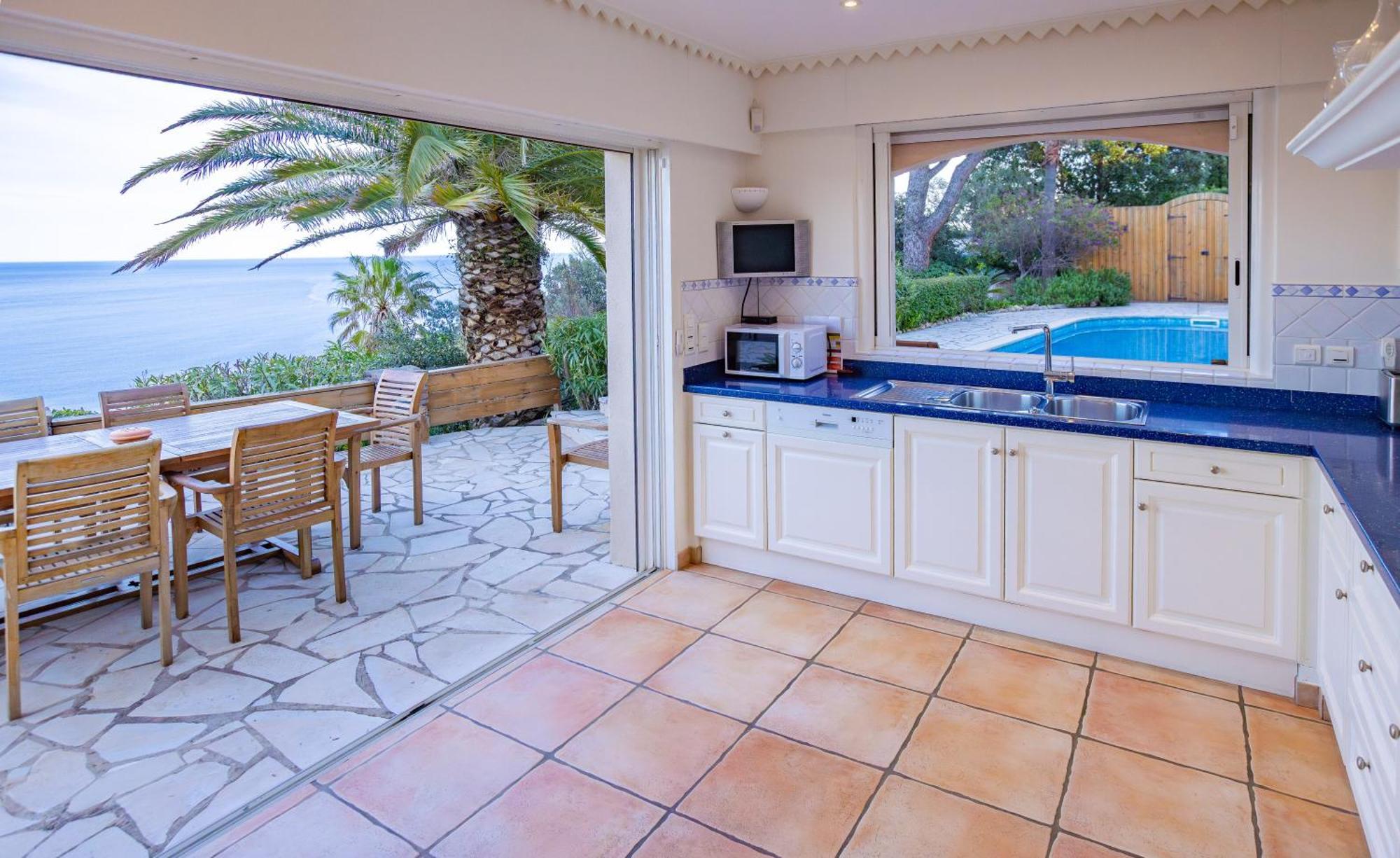 Superbe Villa, Incroyable Vue Mer, Piscine Chauffee, Climatisee Sainte-Maxime Dış mekan fotoğraf