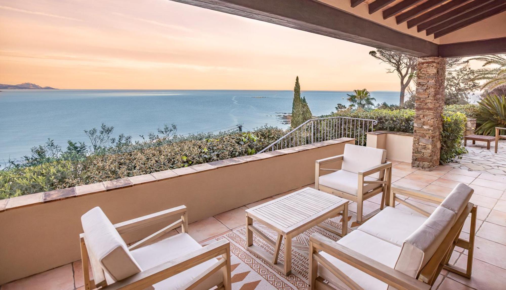 Superbe Villa, Incroyable Vue Mer, Piscine Chauffee, Climatisee Sainte-Maxime Dış mekan fotoğraf