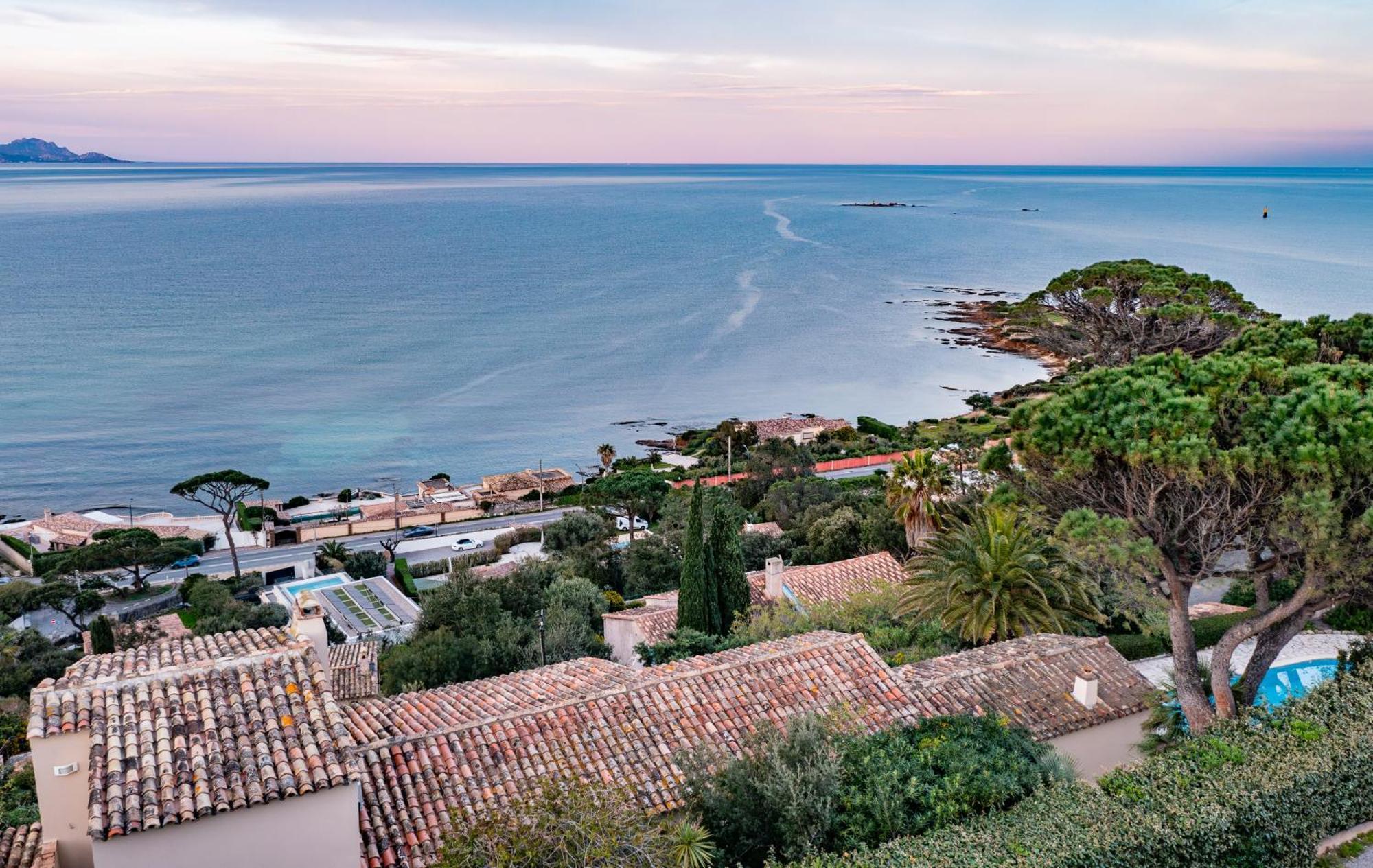 Superbe Villa, Incroyable Vue Mer, Piscine Chauffee, Climatisee Sainte-Maxime Dış mekan fotoğraf