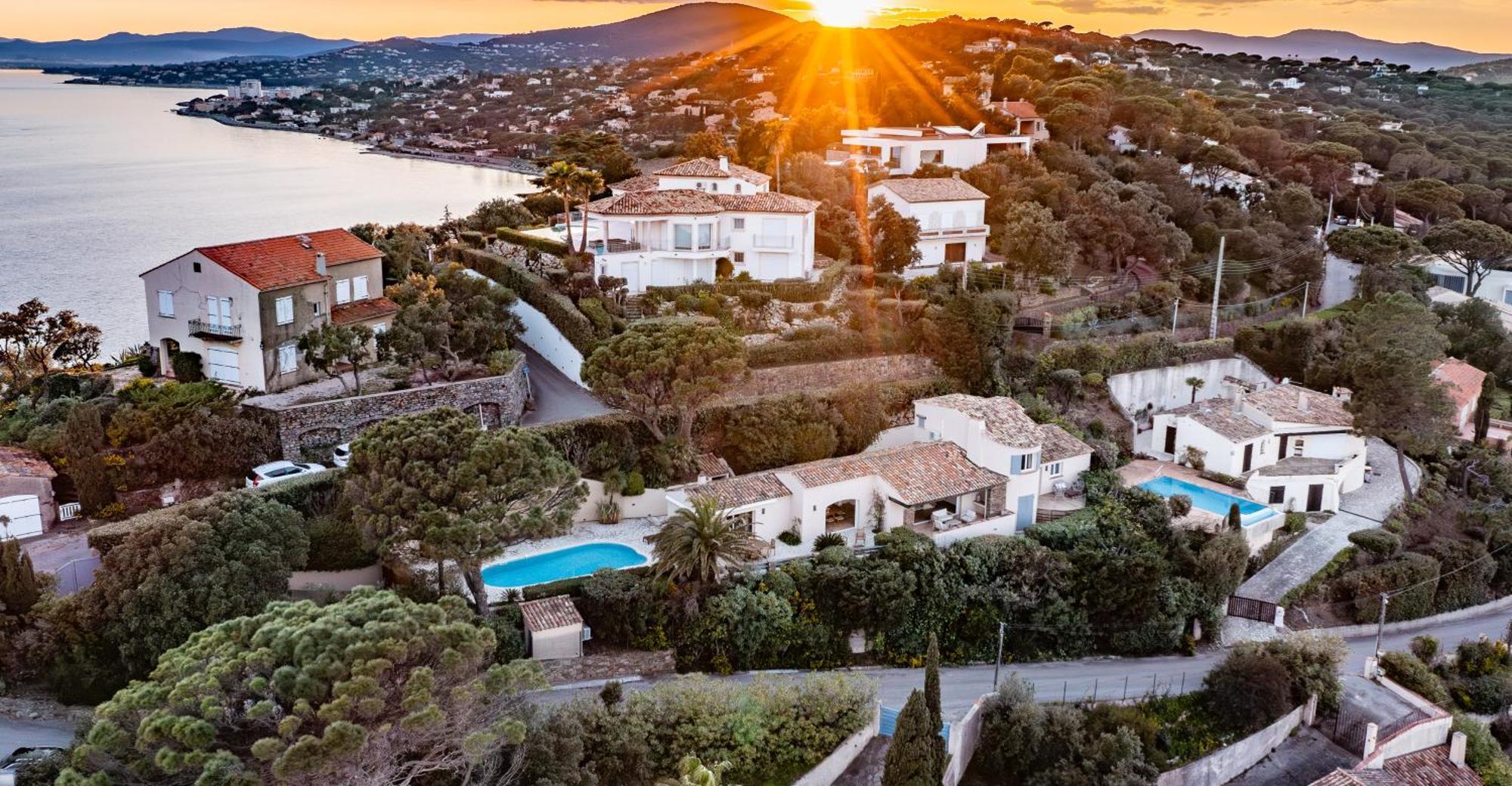 Superbe Villa, Incroyable Vue Mer, Piscine Chauffee, Climatisee Sainte-Maxime Dış mekan fotoğraf